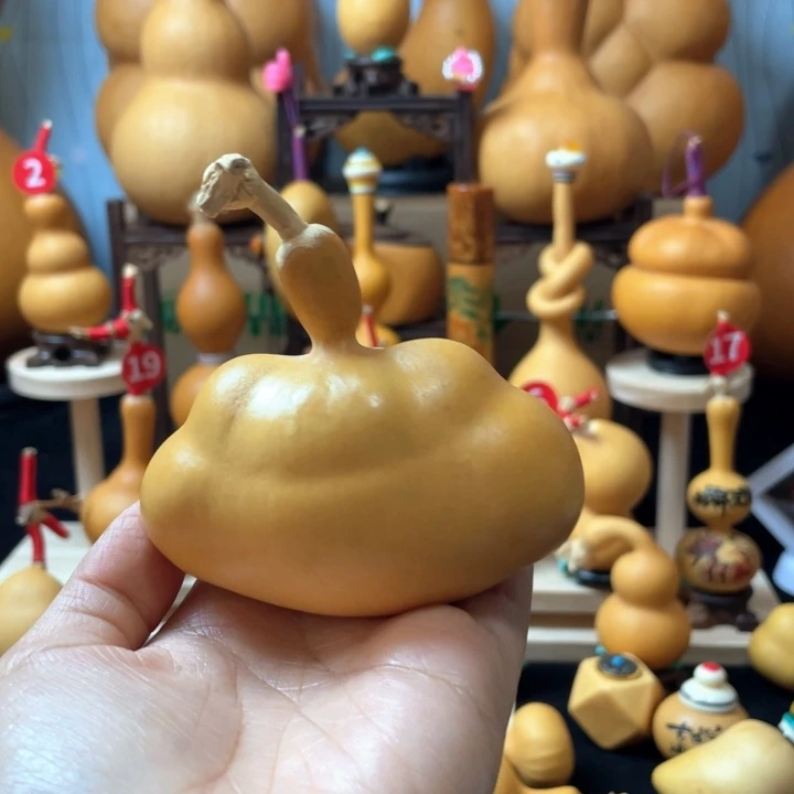 糖***霜我的评分一下就是个什么玩意儿