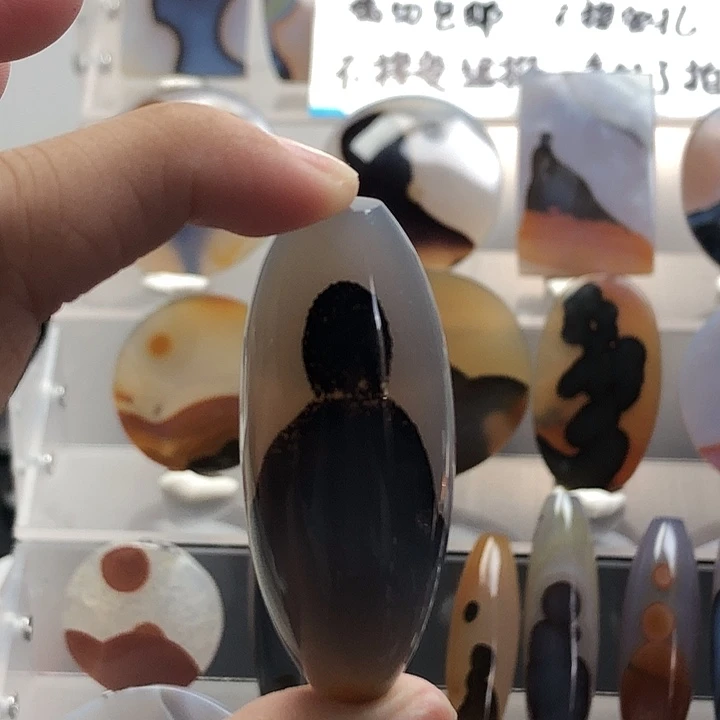 玛瑙/玉髓未镶嵌珠宝半成品308