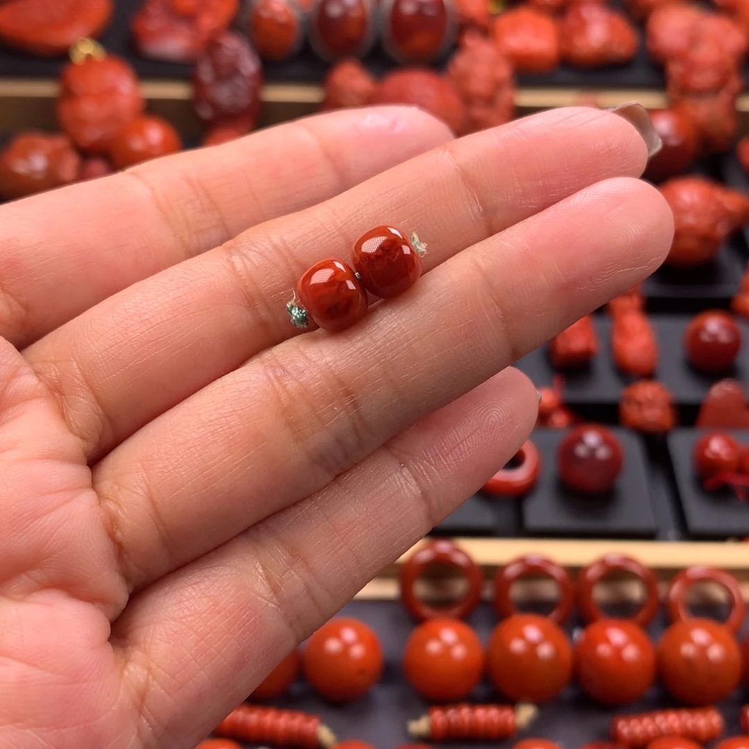 未镶嵌火焰纹老型对珠7mm➕南红玛瑙