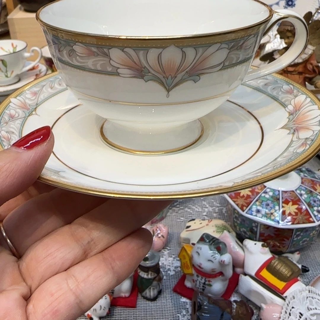 茶盏微瑕咖啡杯里的咖啡是我的