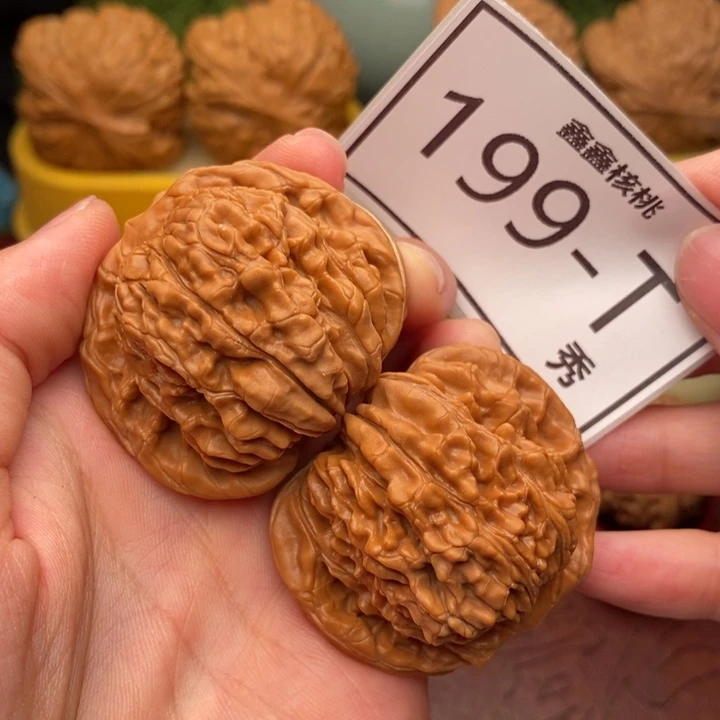 文玩核桃把件汉高楼45