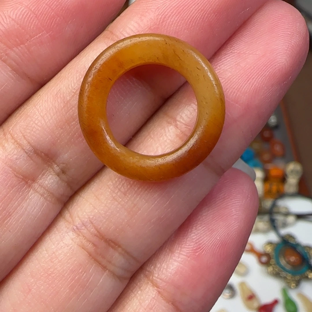ღ***生树脂制品念珠配饰