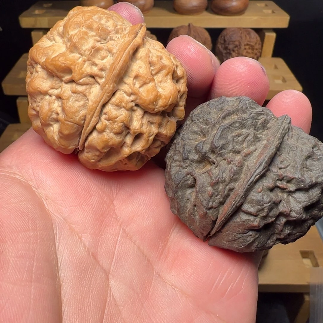 文玩核桃吊坠包罗万象44mm