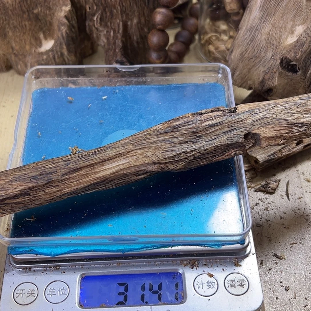 香料绿奇楠虫漏31克白棋
