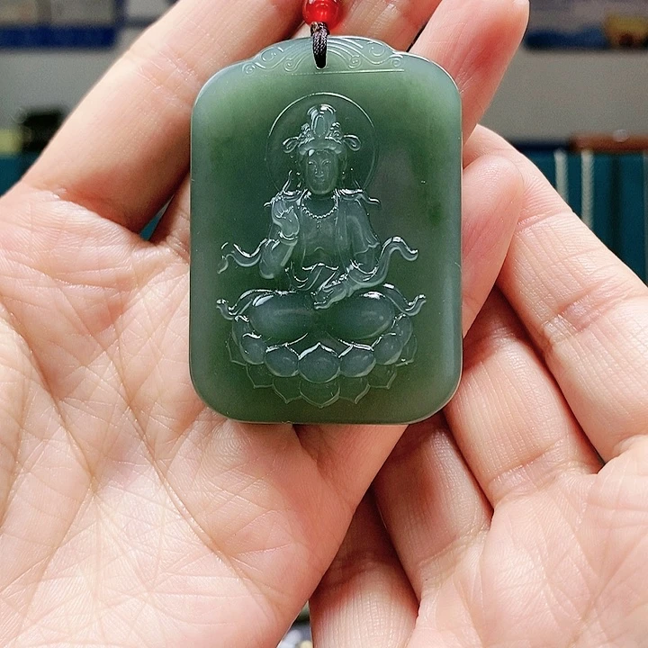 【闪购商品】颈饰未镶嵌和田玉