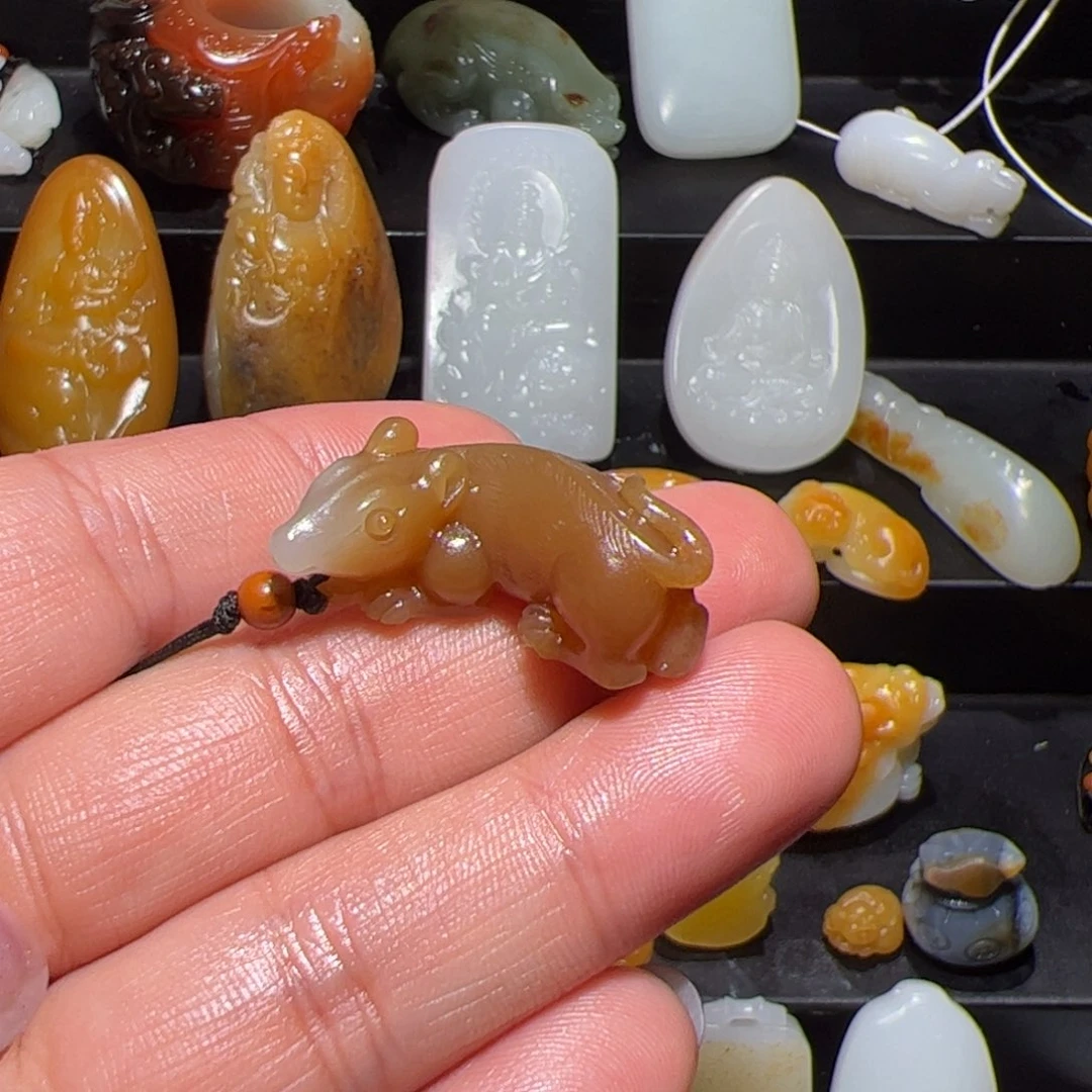 和田玉挂件未镶嵌萍**行