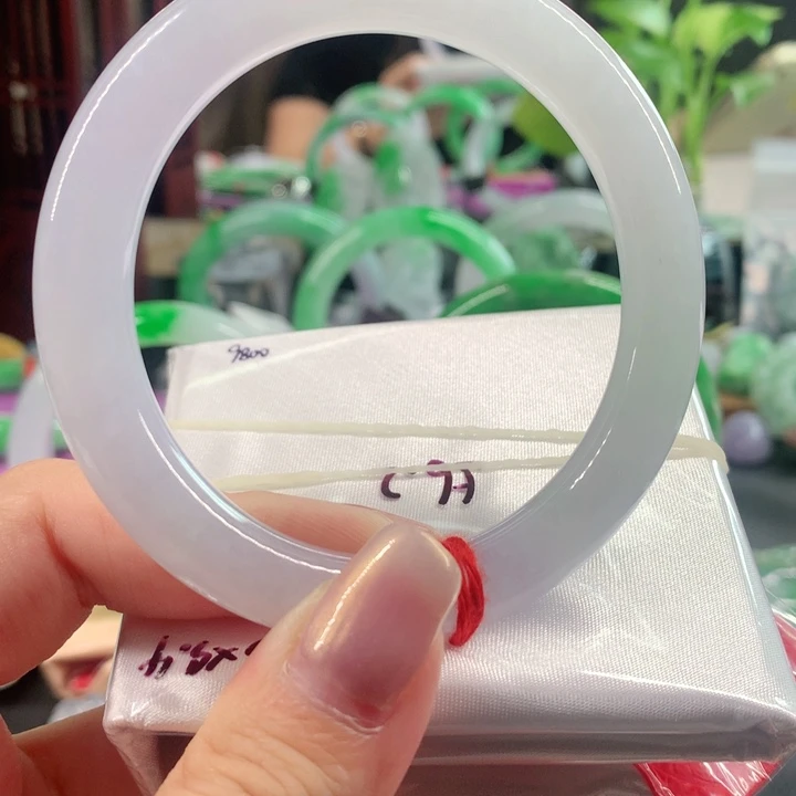 翡翠未镶嵌手镯56.2圈口