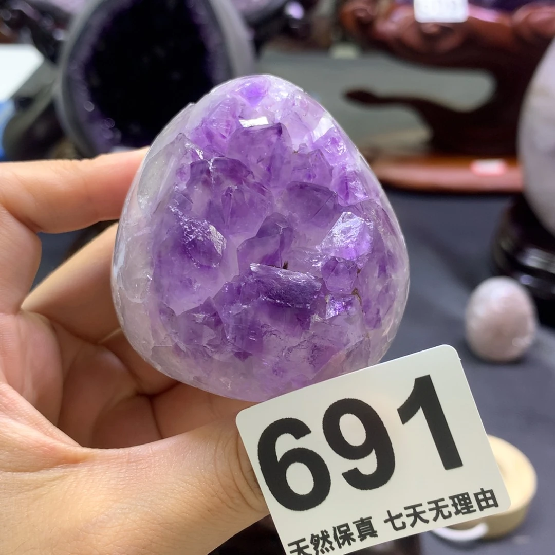 未镶嵌水晶大型摆件（非配饰）科**姐