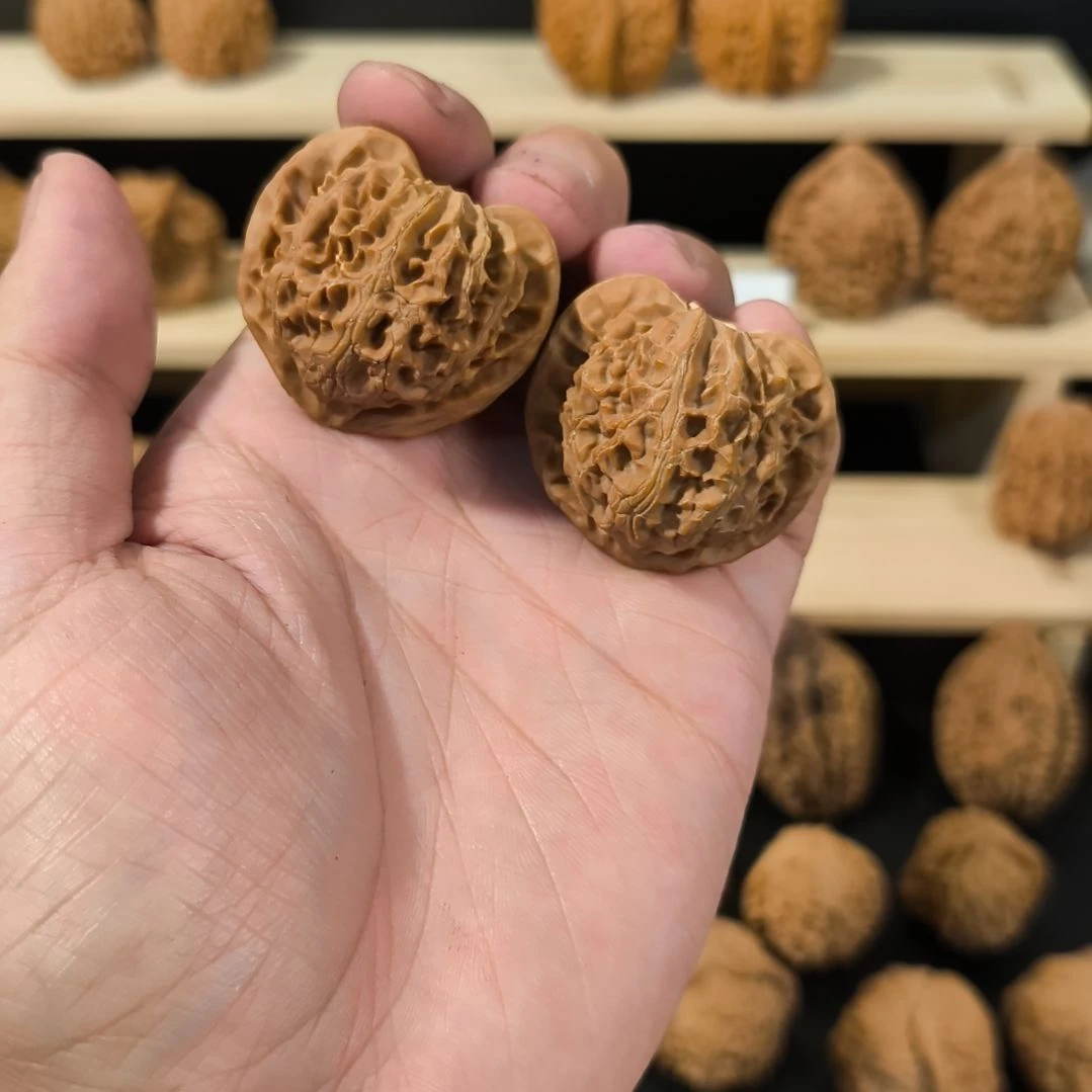 吊坠文玩核桃39宫灯有黄