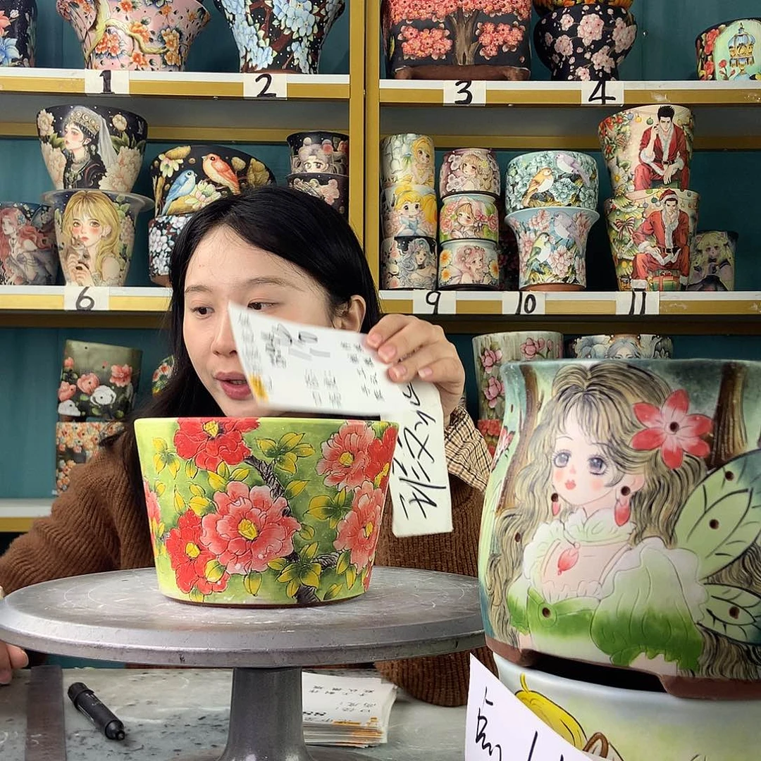 陶景德镇手工花盆594