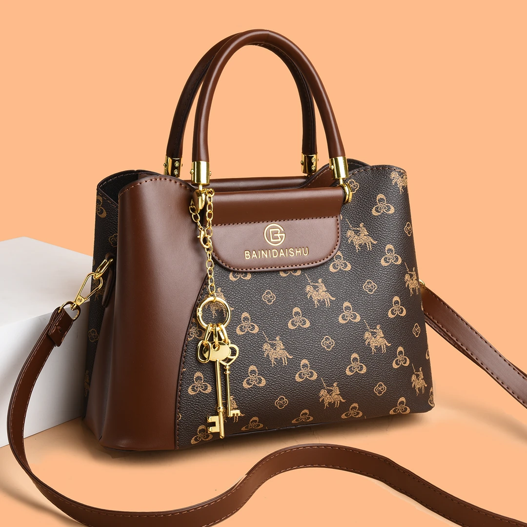 新款时尚轻奢百搭潮流女士单肩斜挎包2106马车棕