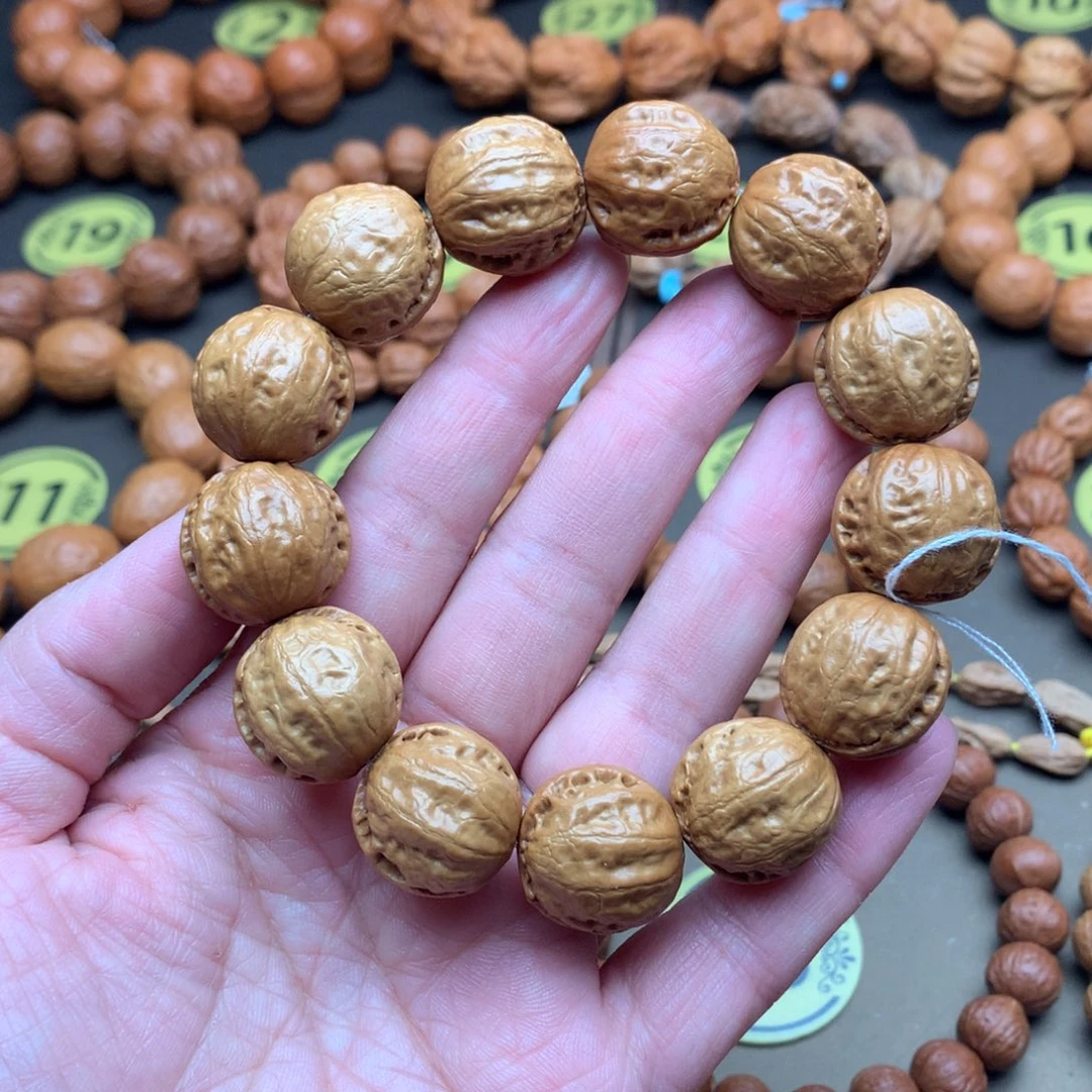 文玩核桃手串19尺寸