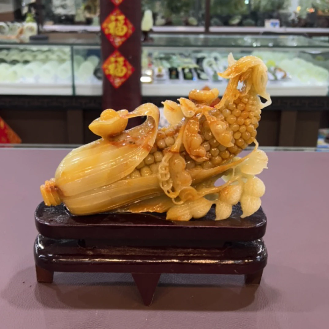 岫玉：秋实丰收：小摆件