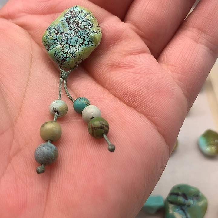 绿松石未镶嵌珠宝半成品