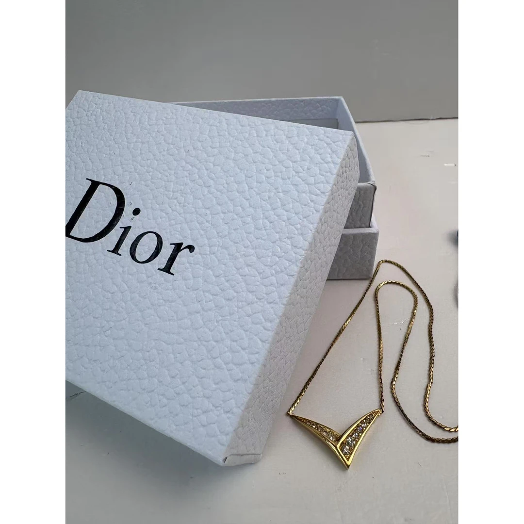 95新 DIOR/迪奥 迪奥 黄色小v项链