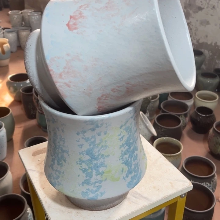 紫砂花盆口径19高度24两只正品