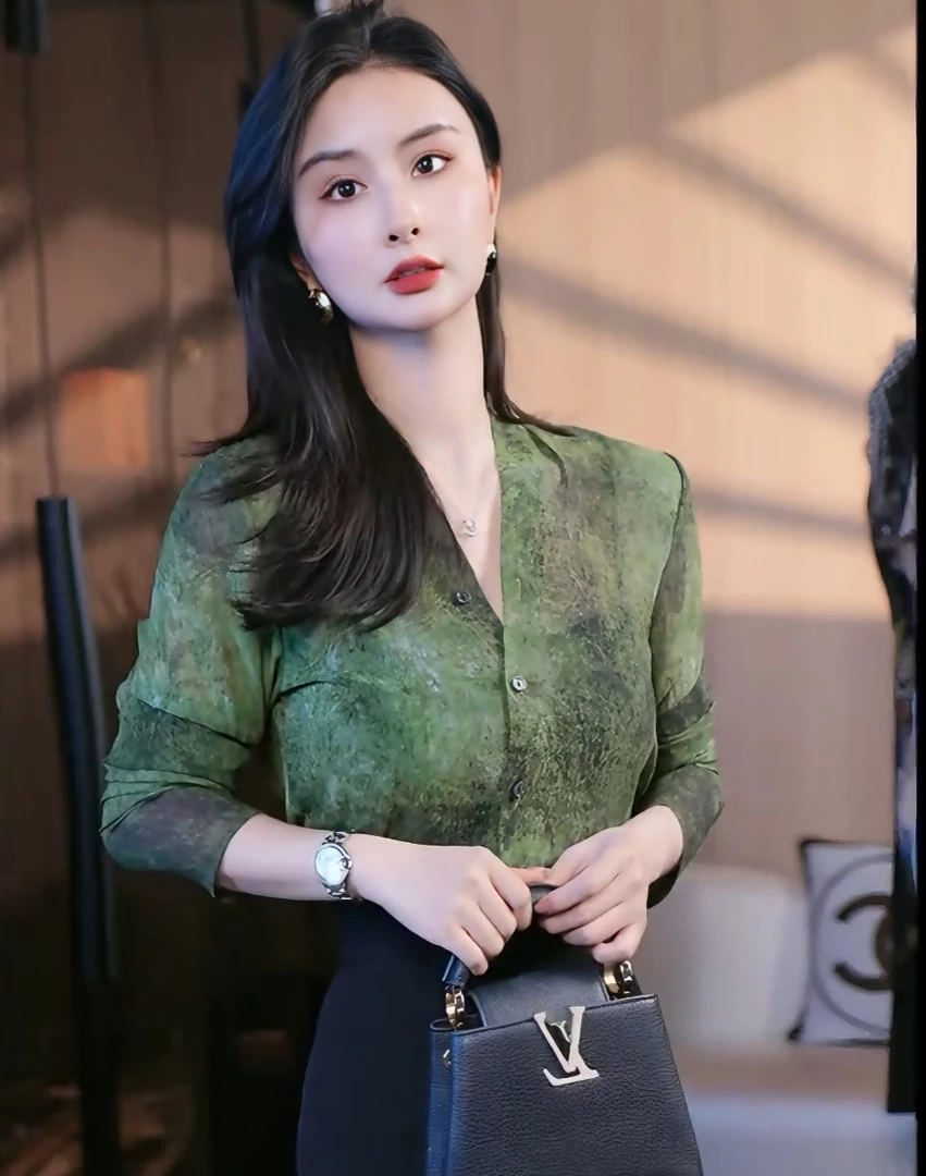 夏装新款气质简约上衣洋气百搭微透短袖开衫上衣7248