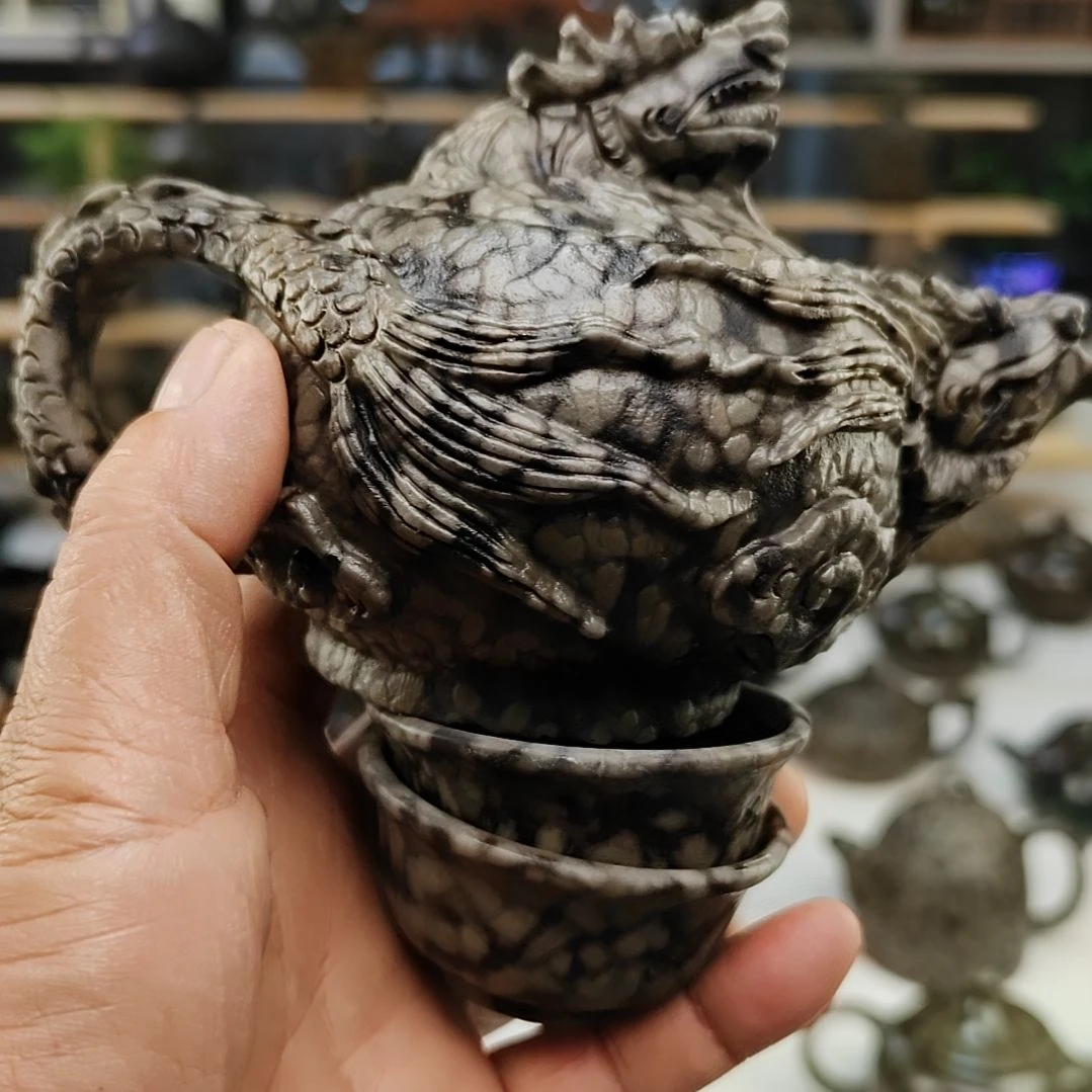 贾***店米粒玉白金刚双龙戏珠250毫升