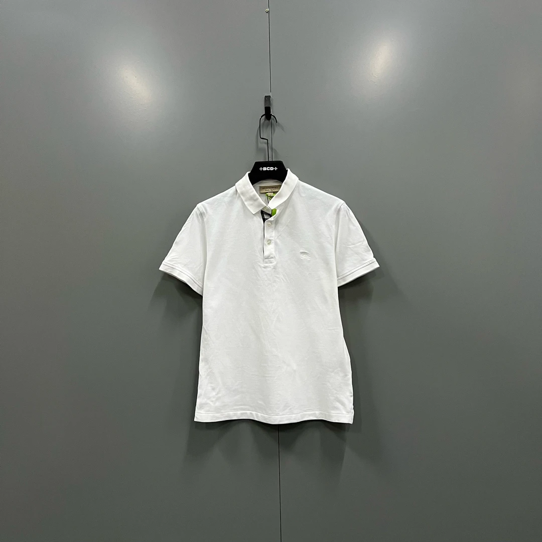 99新 BURBERRY/博柏利 jp919 610515 白色刺绣骑士衫 M码