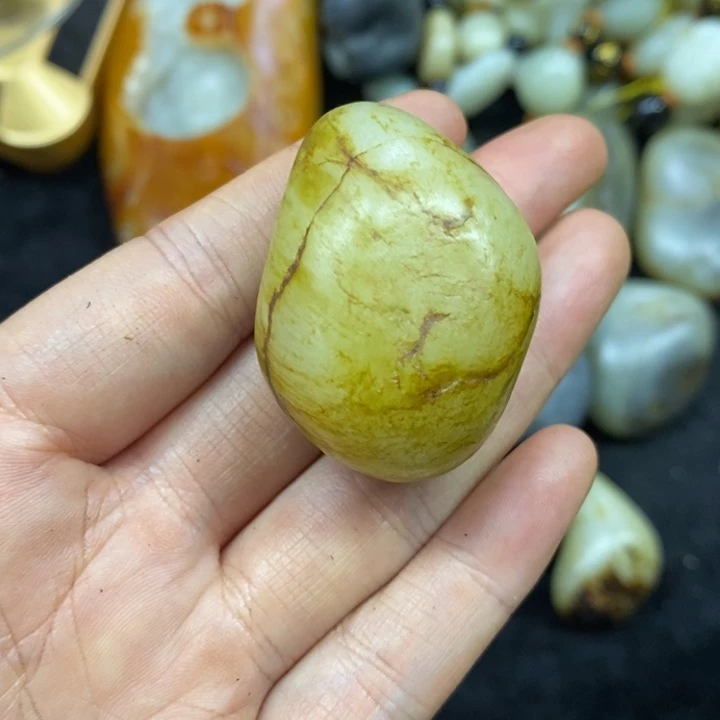 未镶嵌和田玉（糖玉）挂件