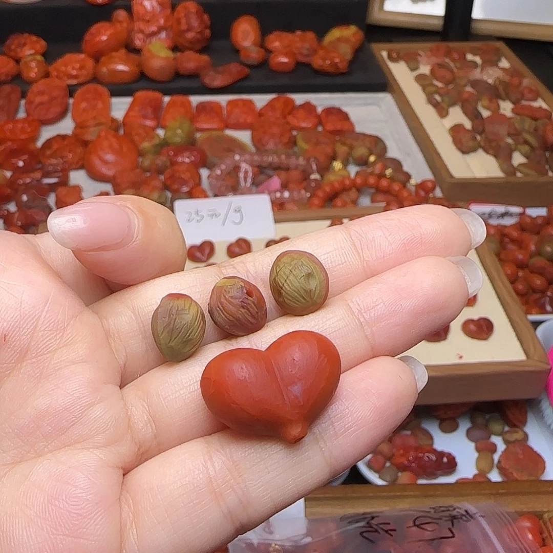 白***菜南红玛瑙未镶嵌吊坠(不含链)