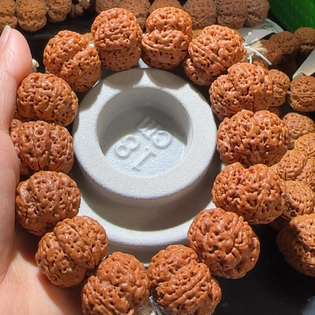 金刚菩提手串26踏天梅花