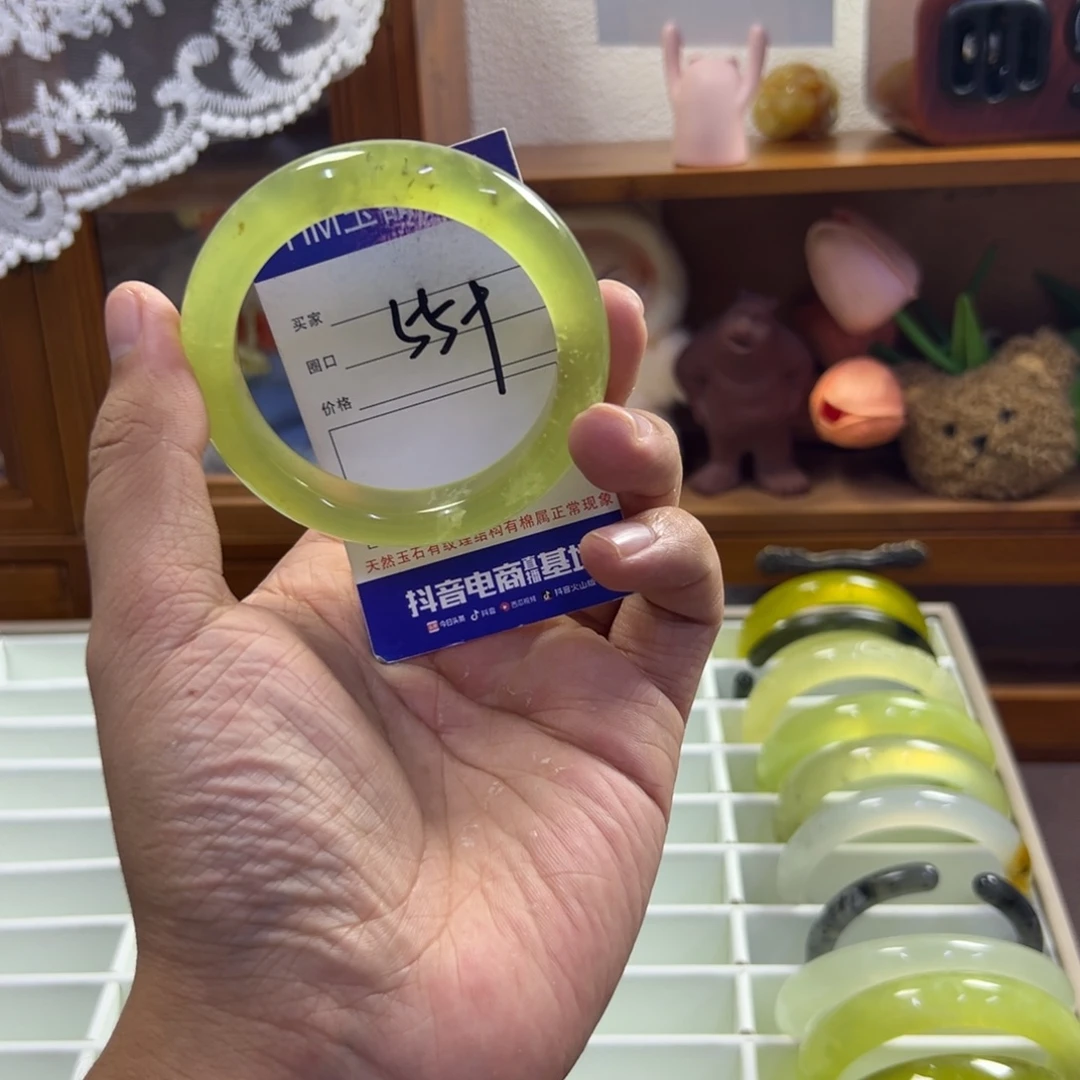蛇纹石玉未镶嵌手镯579
