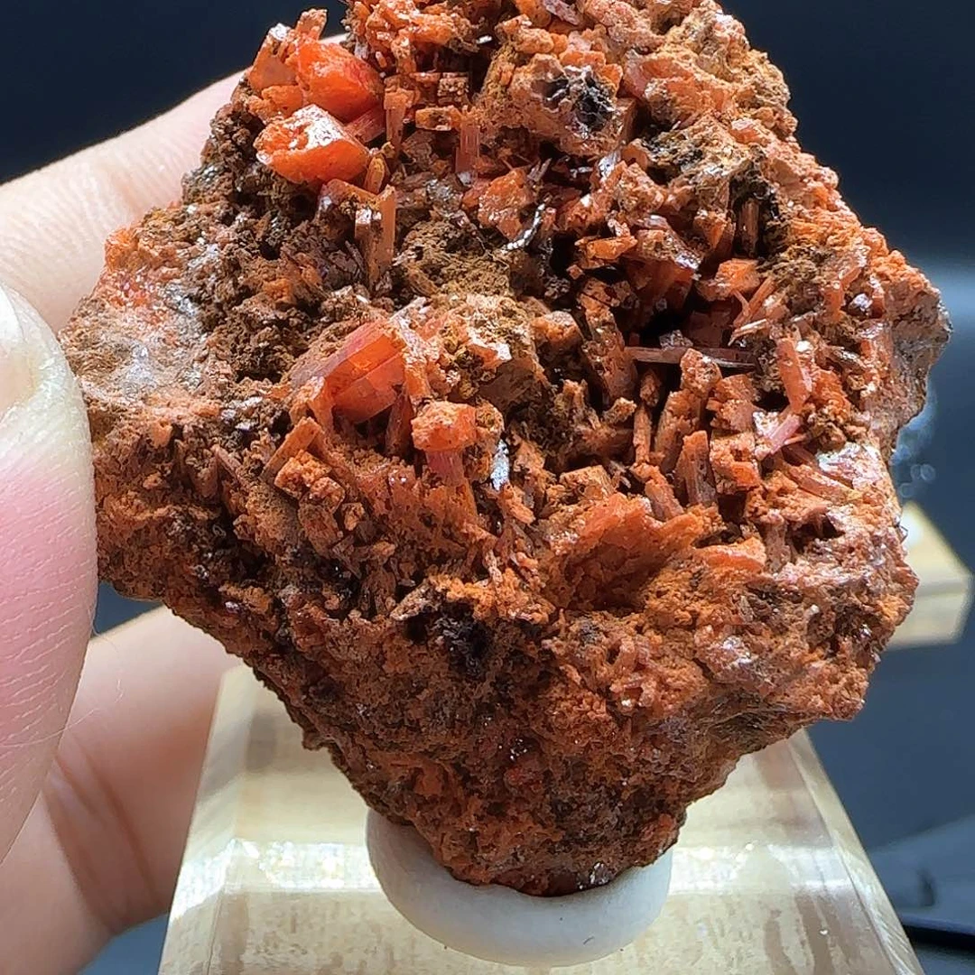 有机玻璃天然矿物晶体摆件矿标