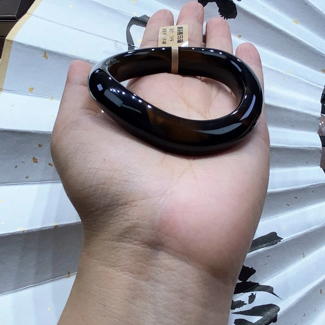 玛瑙/玉髓手镯未镶嵌7****2