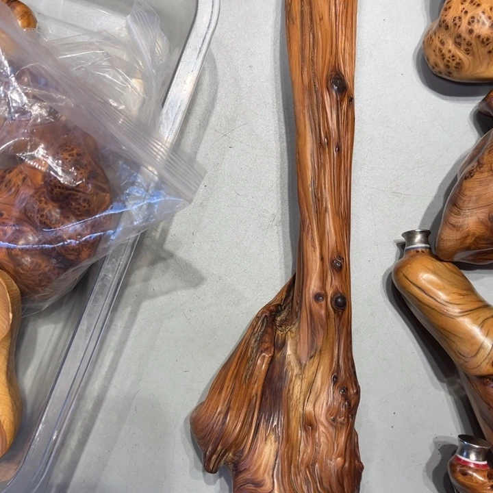 大***宝柏木手把件把玩把玩