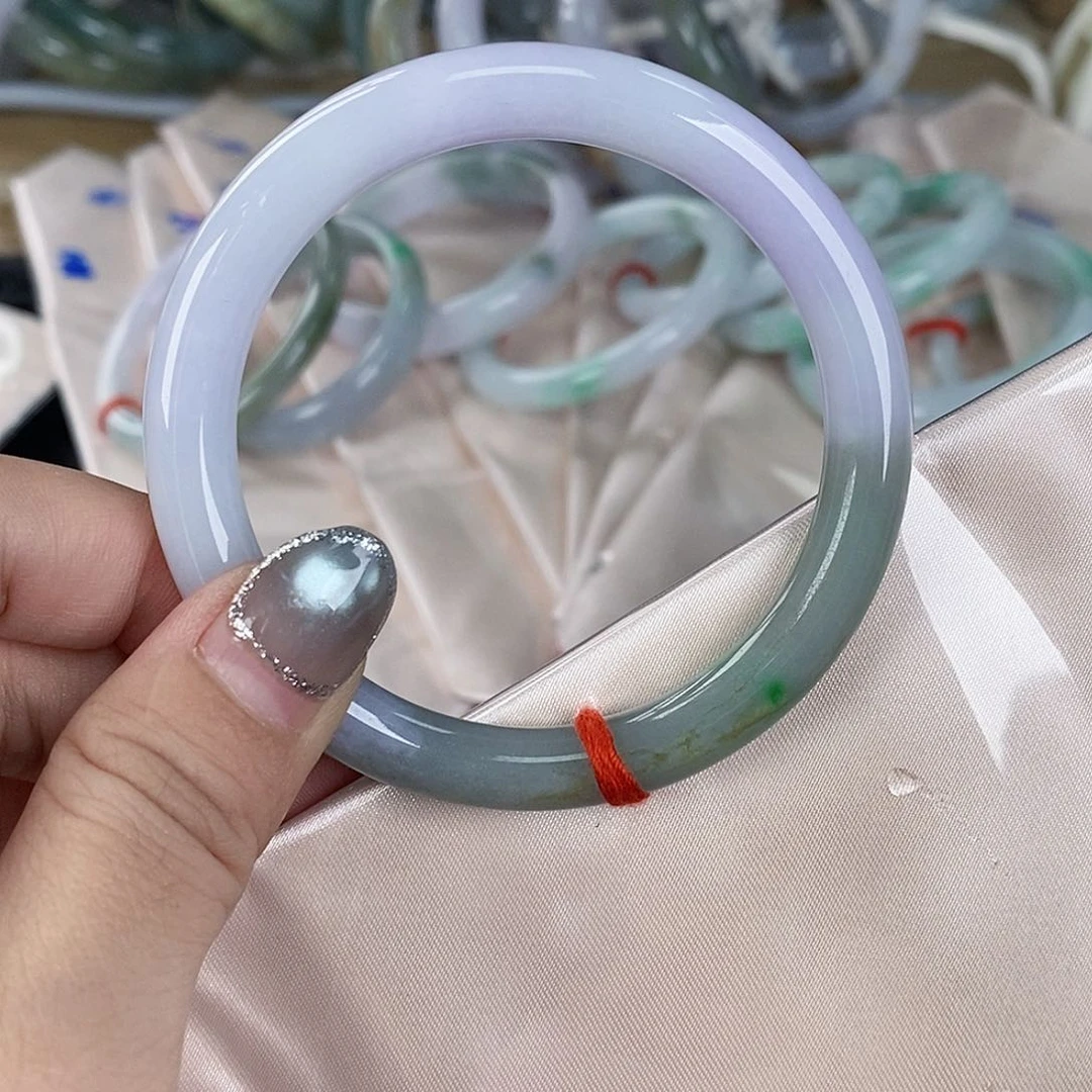 未镶嵌手镯翡翠翡翠手镯