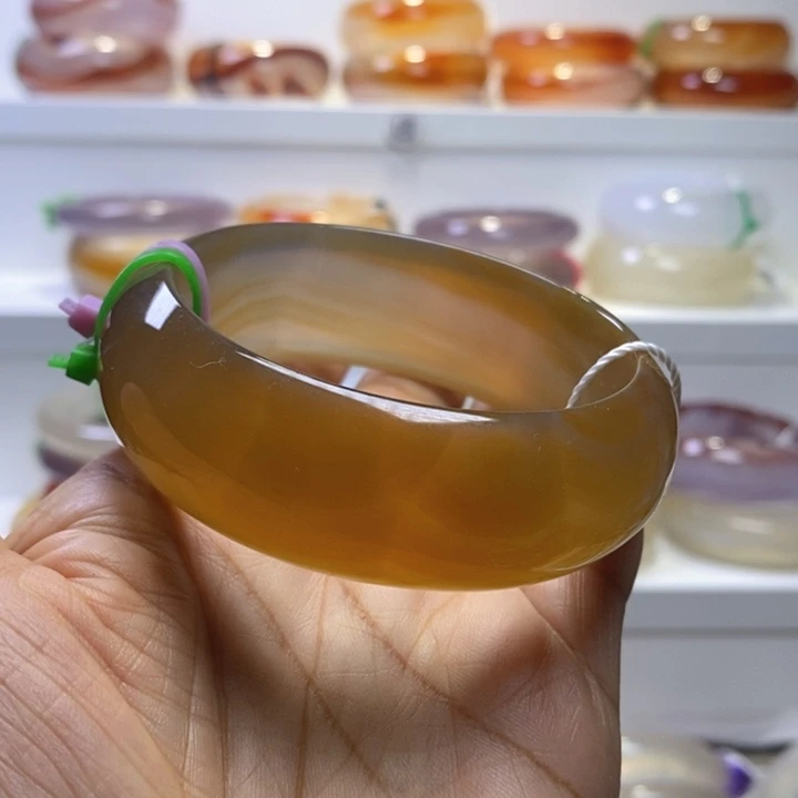 玛瑙/玉髓手镯未镶嵌