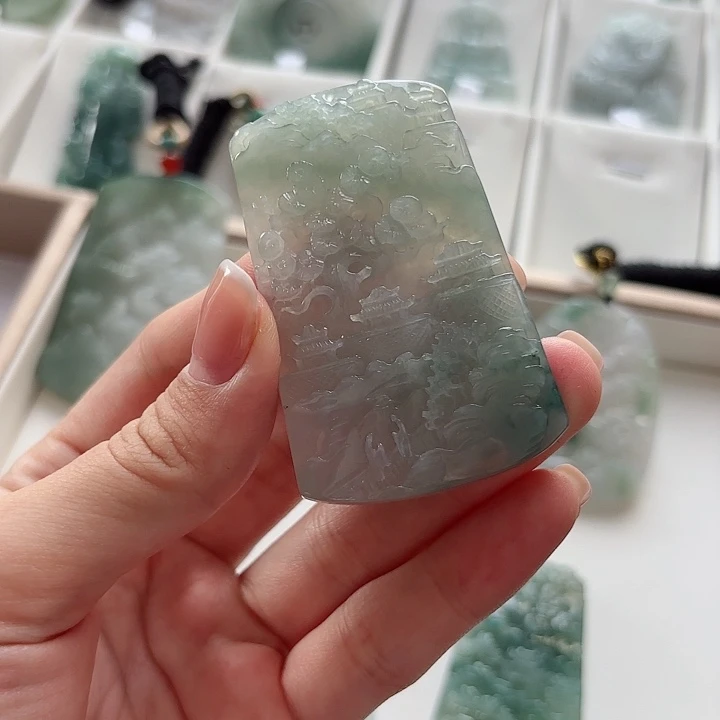 翡翠未镶嵌颈饰翡翠