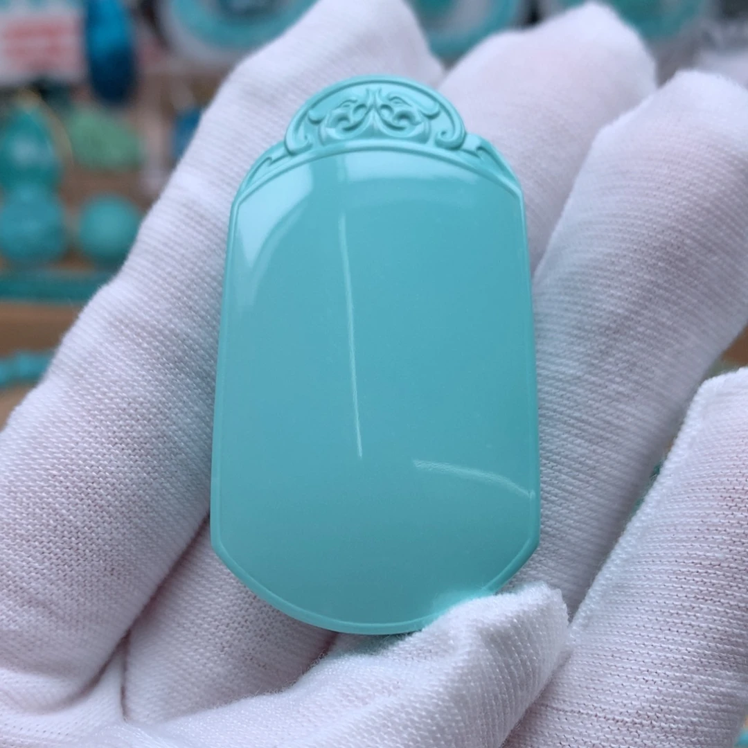 未镶嵌绿松石珠宝奇石