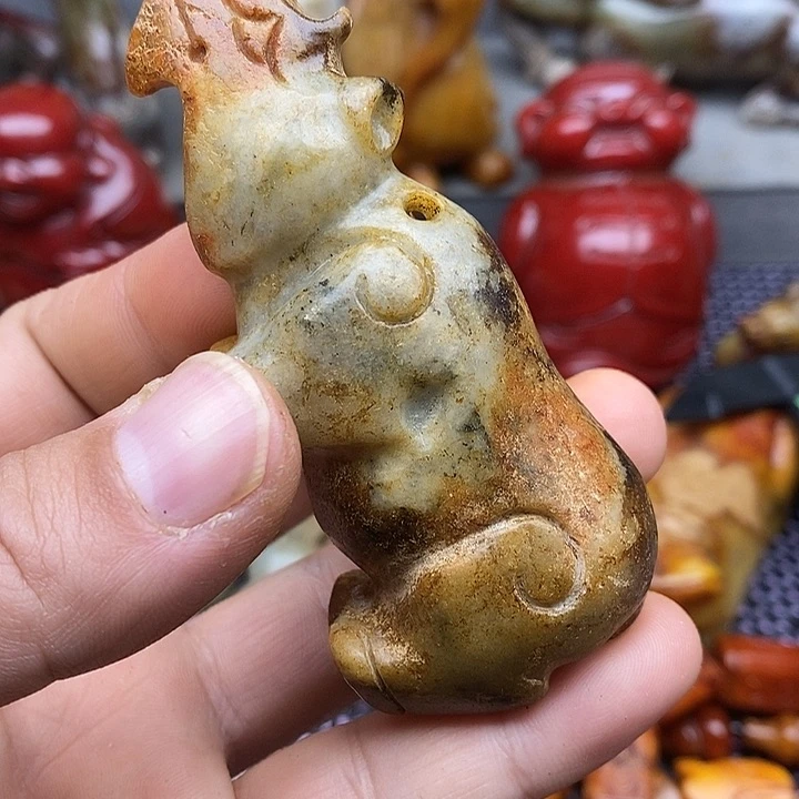 未镶嵌蛇纹石玉颈饰