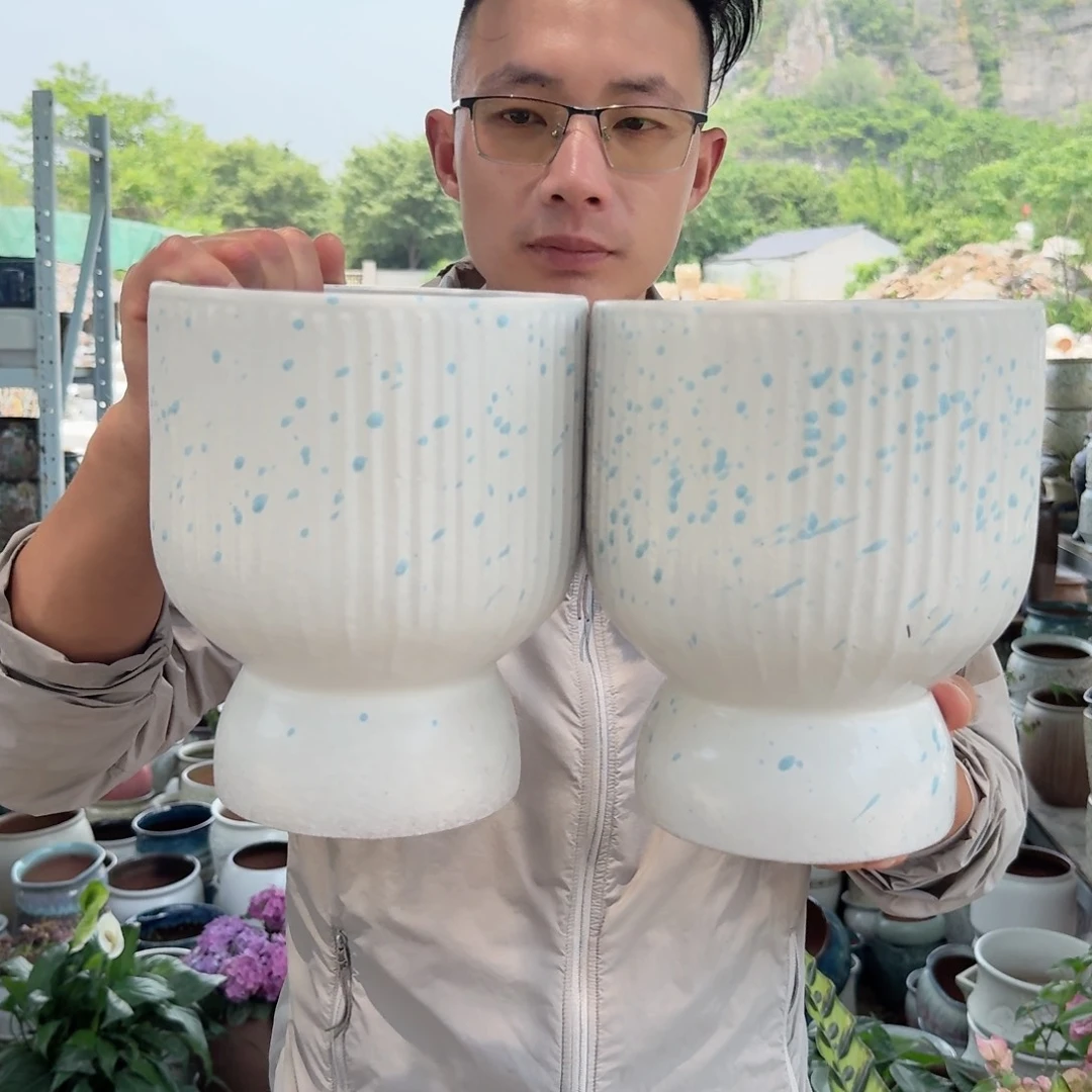 紫砂花盆口17.5高21.5（两个竖条火锅白色