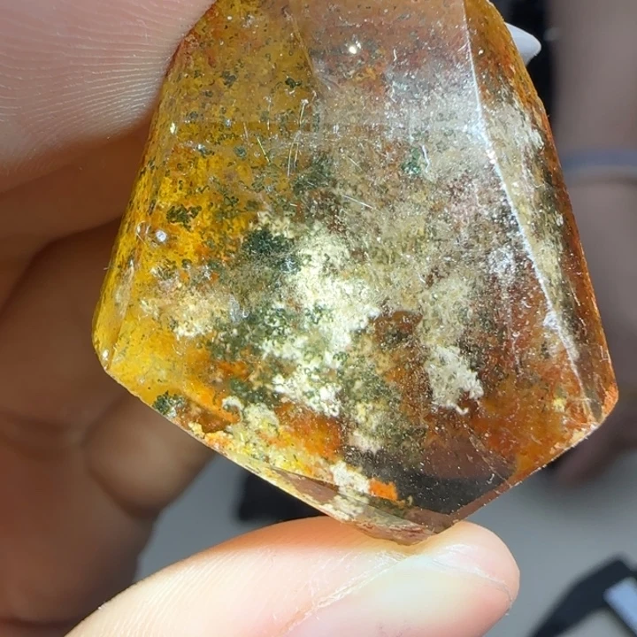 水晶未镶嵌摆件b274