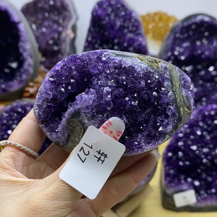 水晶大型摆件（非配饰）未镶嵌