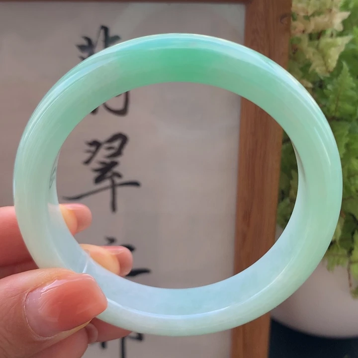 翡翠未镶嵌手镯翡翠手镯53