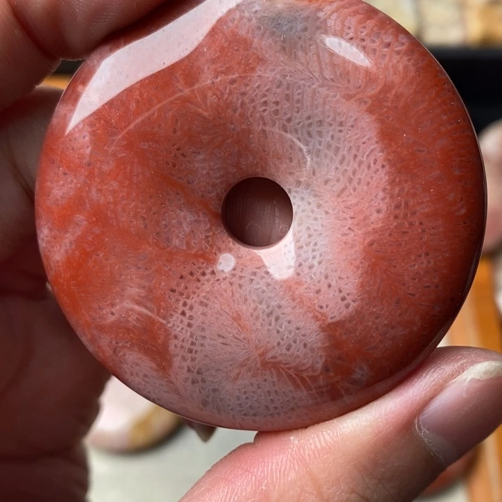 硅化玉颈饰未镶嵌用****花