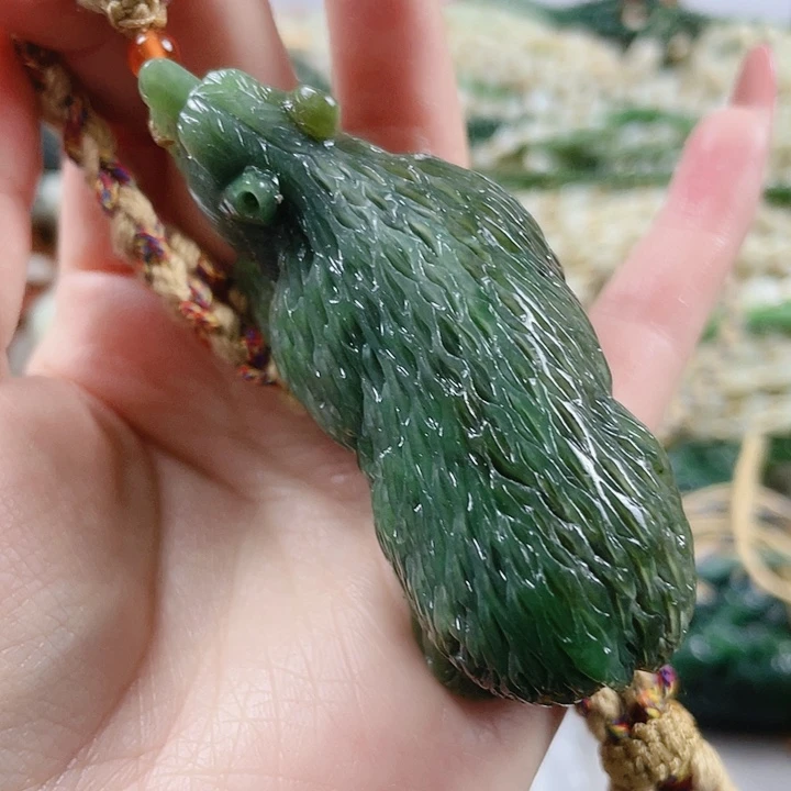 颈饰未镶嵌和田玉