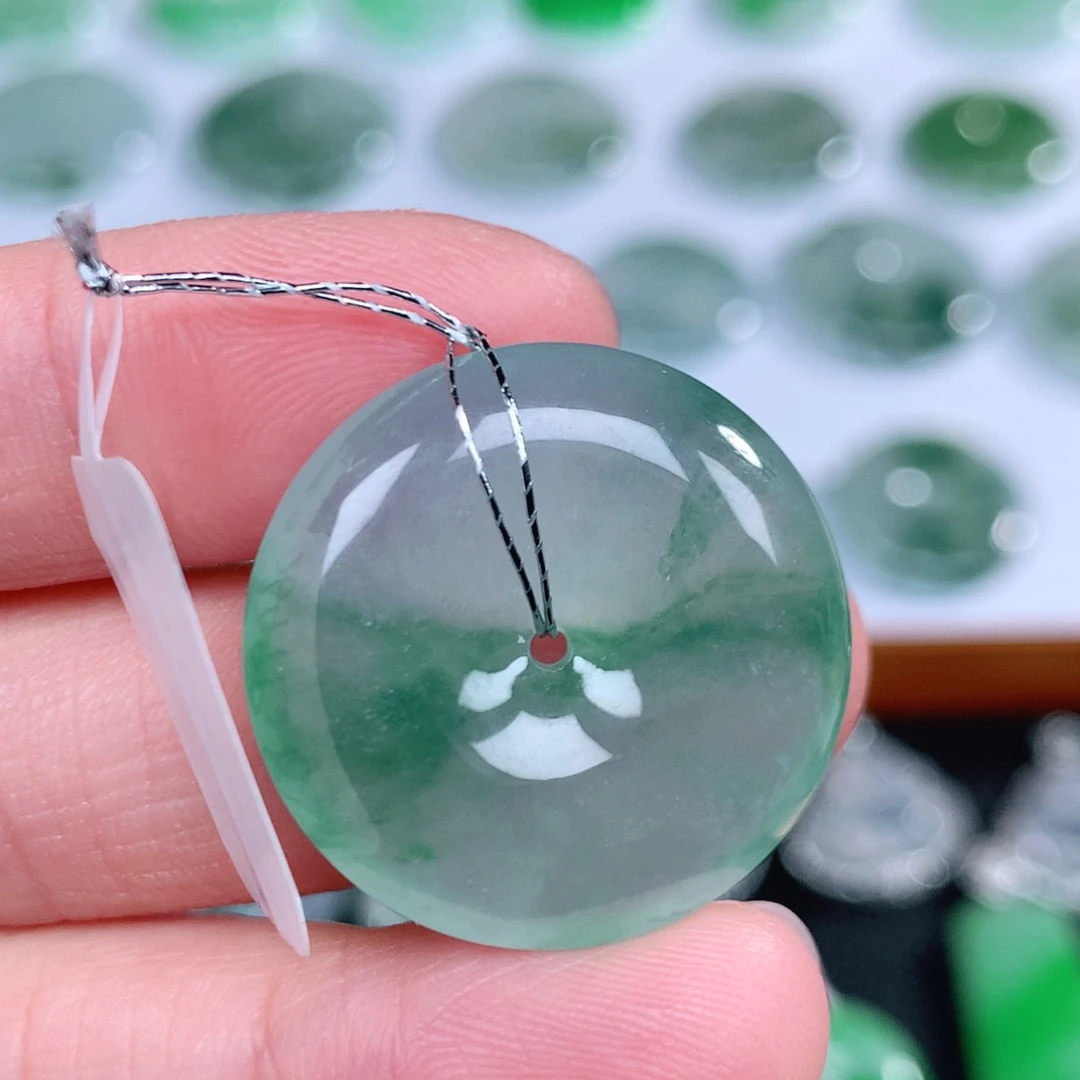 翡翠未镶嵌吊坠(不含链)25.3-6.3