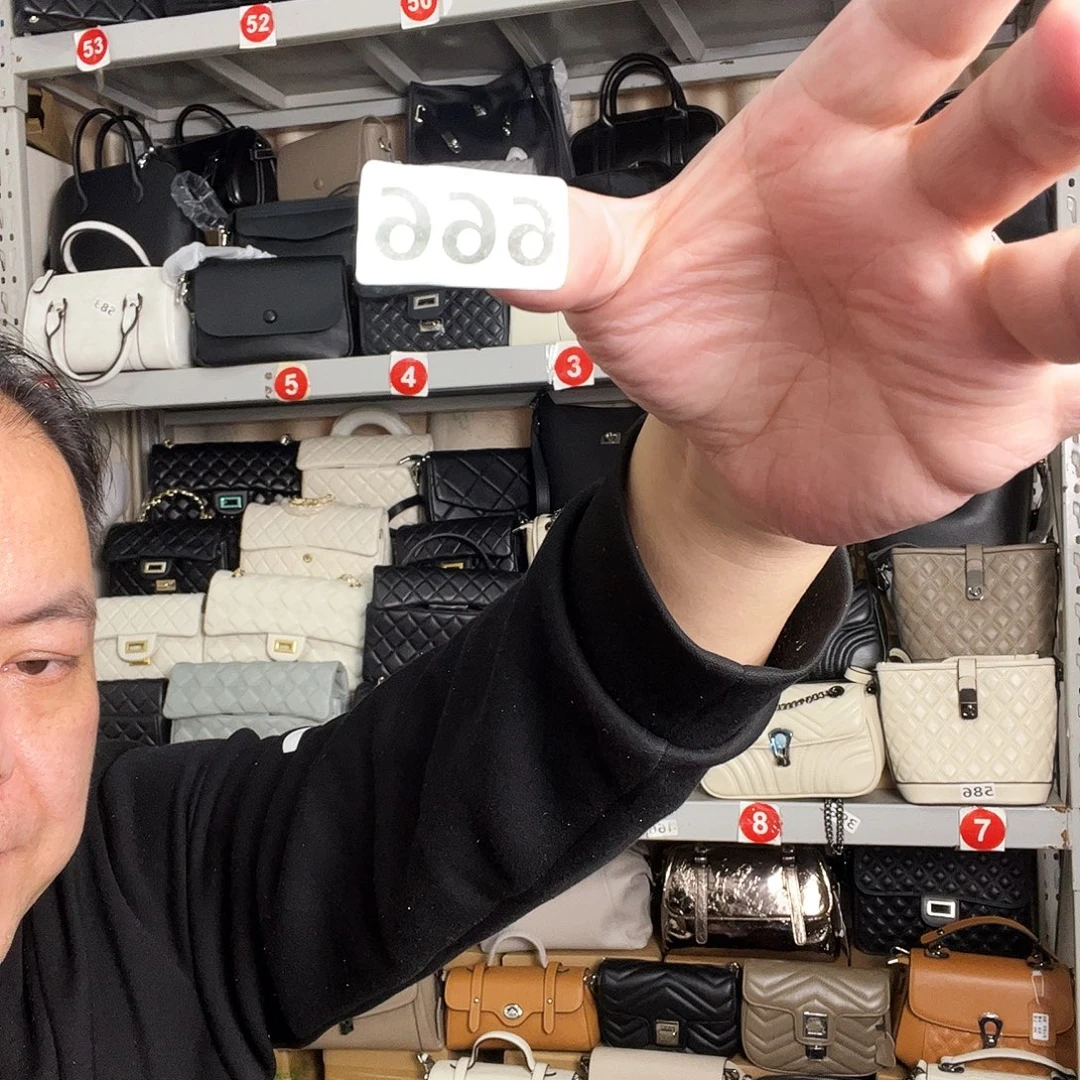 头层牛皮时尚休闲666女包