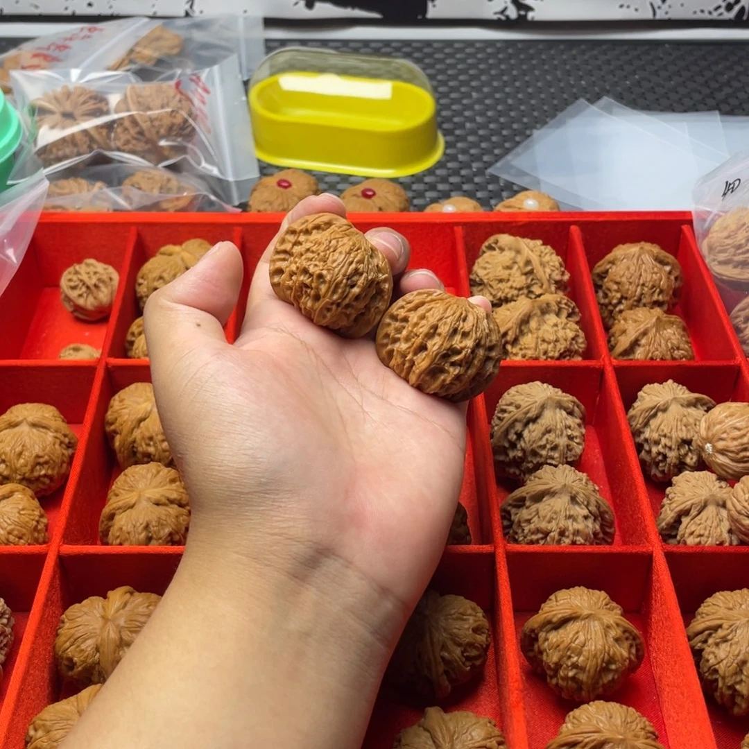 文玩核桃把件磨盘41全品打底蝴蝶磨