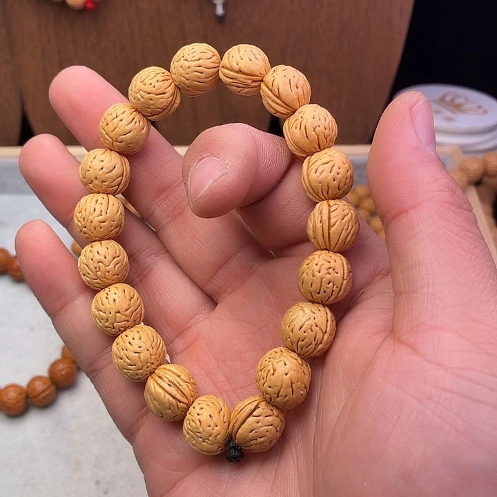 吊坠桃核11111111111