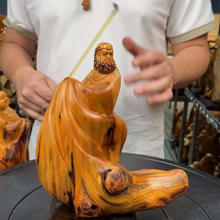 柏木（崖柏）随型摆件