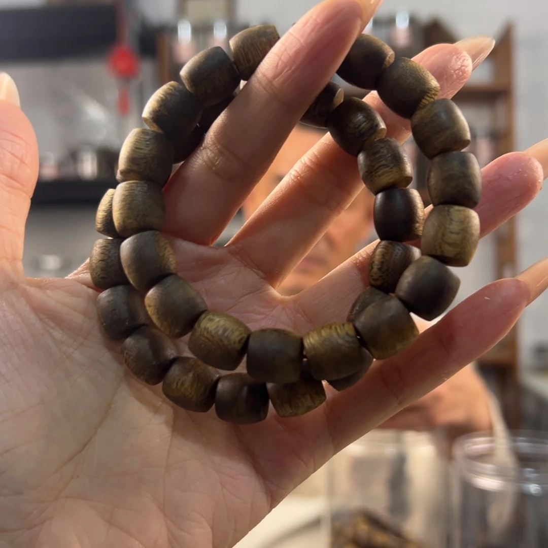 沉香手串奇楠沉香卡1.1/10g鼓单多样性发一