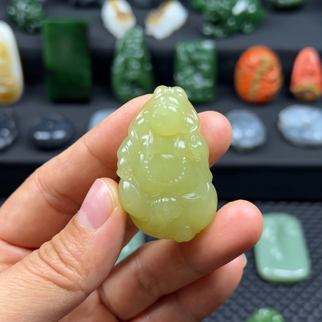 和田玉（黄玉）未镶嵌颈饰
