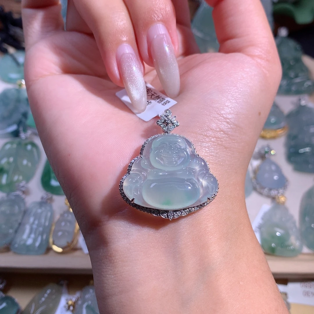 翡翠吊坠(不含链)18K金镶嵌