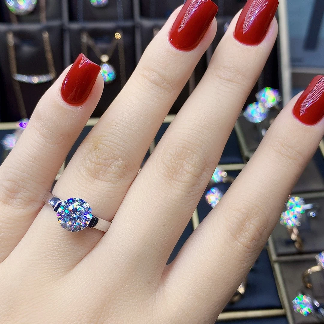 18K金镶嵌合成碳硅石（莫桑石）戒指/指环妞****)